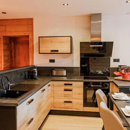 Holiday home Avec Bain A Remous Privatif, Piscine, Salle De Sport Et Aire De Jeux Au Bord Du Golf De Chambon - Fr-1-582-370 Le Chambon-sur-Lignon