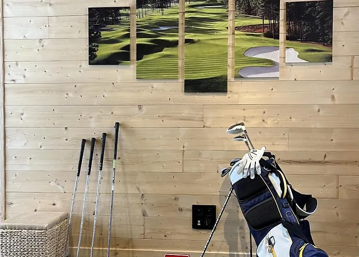 Avec Bain A Remous Privatif, Piscine, Salle De Sport Et Aire De Jeux Au Bord Du Golf De Chambon - Fr-1-582-370 Feriehus Le Chambon-sur-Lignon